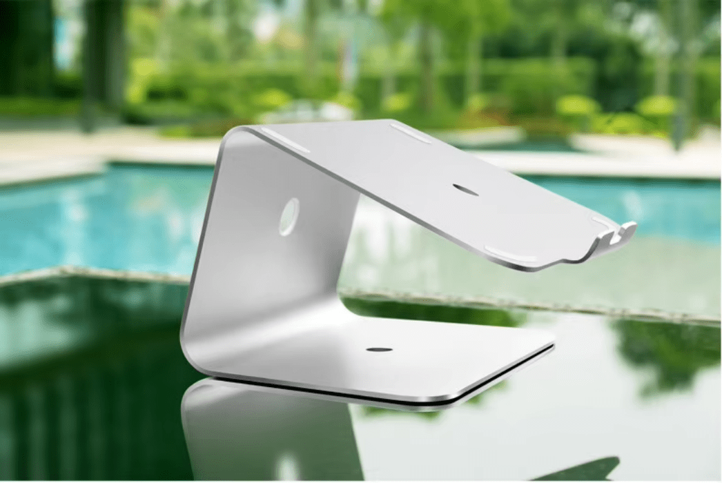 iDock Aluminium Laptop Stand Desktop Cooling Dock for MacBook or 11 - 15 Inch Laptops - iDock Laptopstand